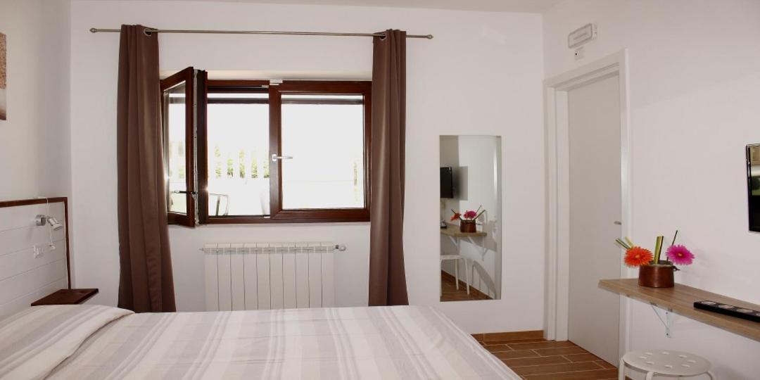 Chibia Casa Vacanze San Pietro in Bevagna Esterno foto